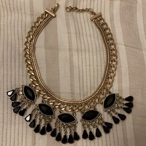 Banana republic statement necklace with gold chain and black stone detail